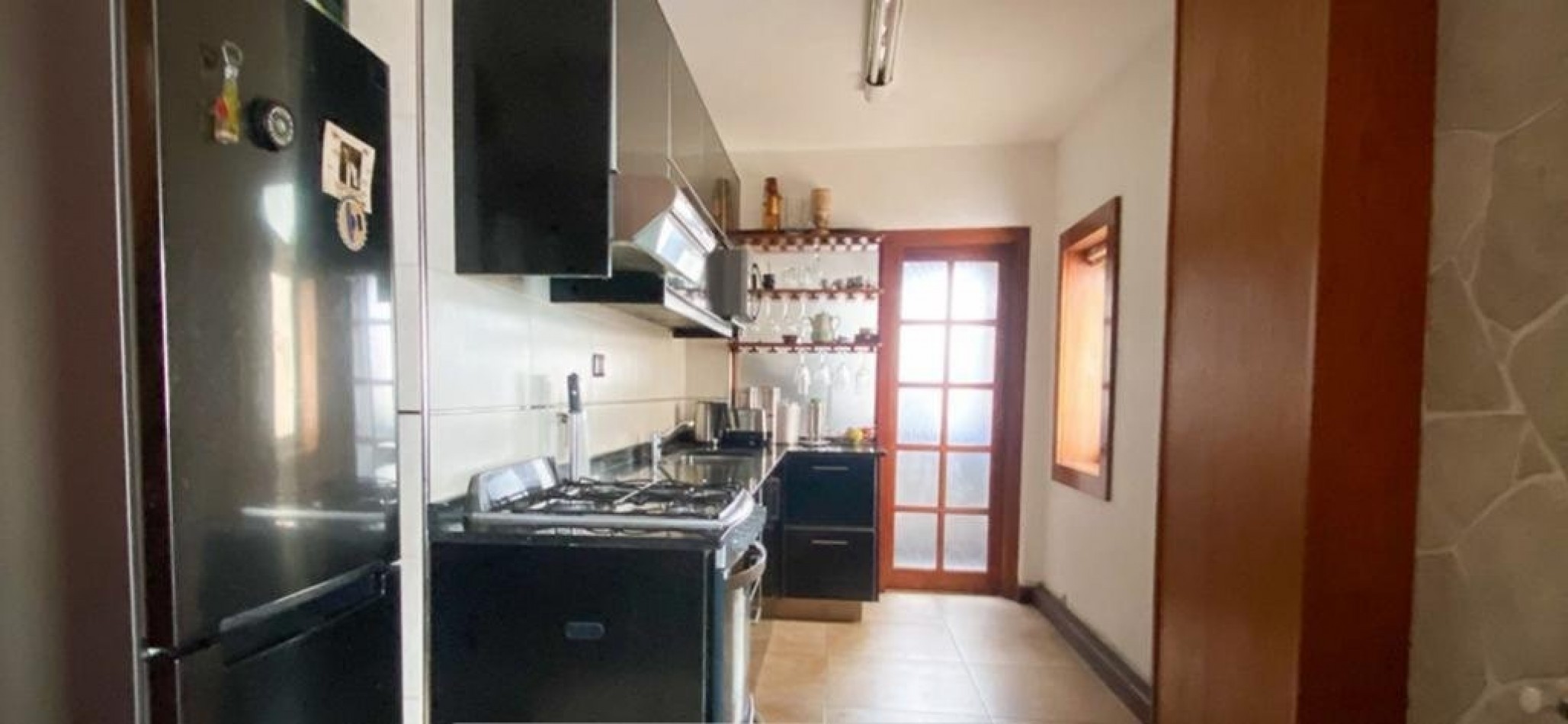 DEPARTAMENTO EN DUPLEX 5 AMBIENTES. RECICLADO. VISTA AL MAR. LA PERLA. MAR DEL PLATA.