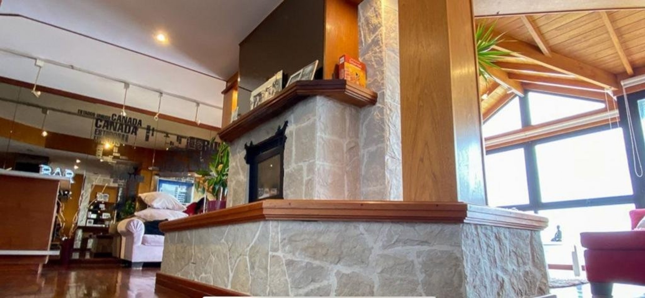 DEPARTAMENTO EN DUPLEX 5 AMBIENTES. RECICLADO. VISTA AL MAR. LA PERLA. MAR DEL PLATA.