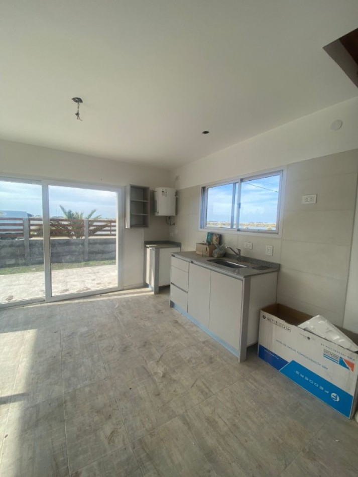 Venta Complejo de 4 Cabañas a estrenar en Mar de Cobo Parque Lago. Permuta. Financia.