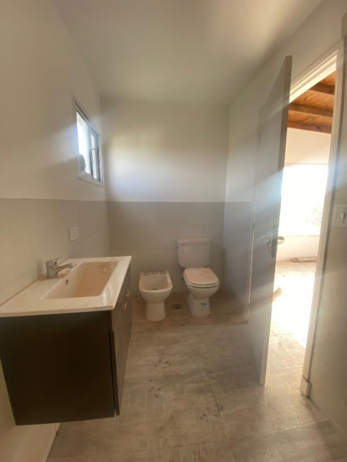 Venta Complejo de 4 Cabañas a estrenar en Mar de Cobo Parque Lago. Permuta. Financia.