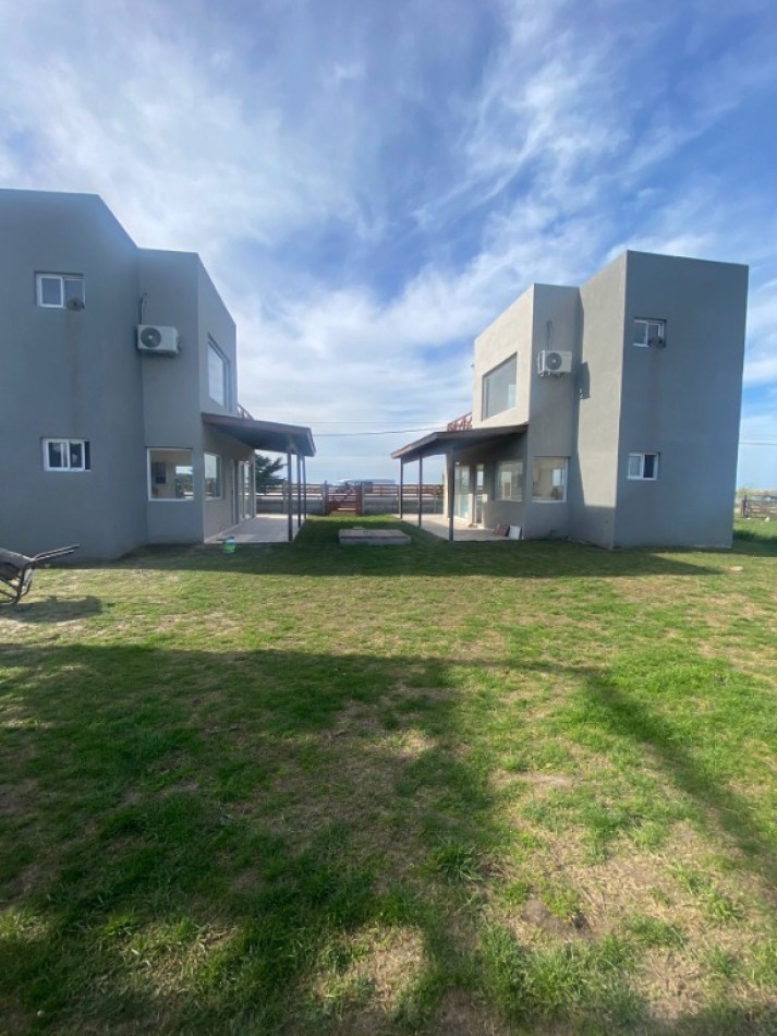 Venta Complejo de 4 Cabañas a estrenar en Mar de Cobo Parque Lago. Permuta. Financia.