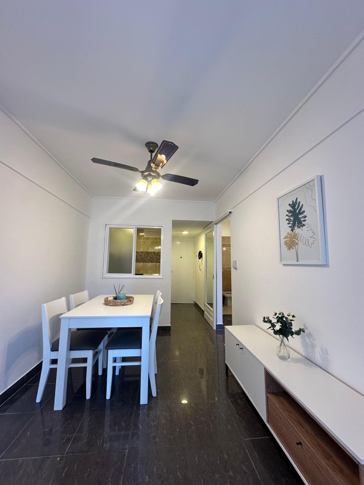 DEPARTAMENTO TRES AMBIENTES A LA CALLE. LA PERLA. MAR DEL PLATA