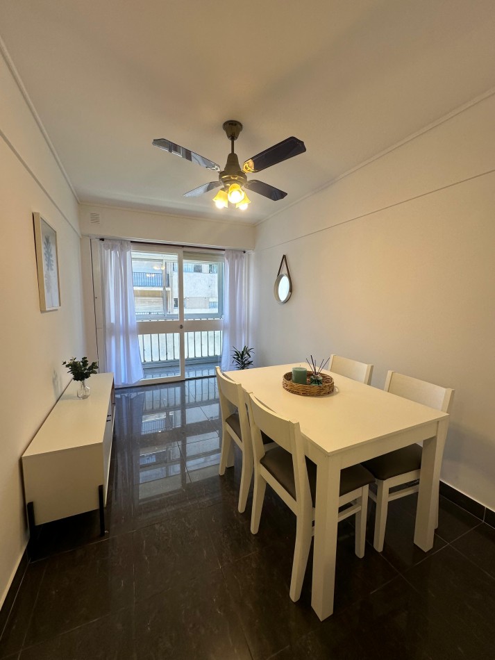 DEPARTAMENTO TRES AMBIENTES A LA CALLE. LA PERLA. MAR DEL PLATA