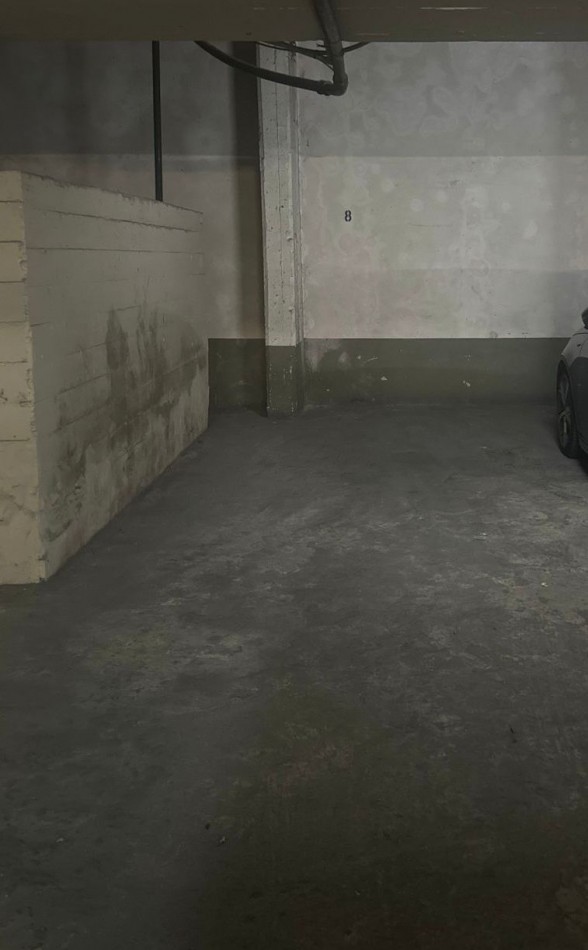 DEPARTAMENTO TRES AMBIENTES A LA CALLE CON COCHERA, CENTRO. MAR DEL PLATA