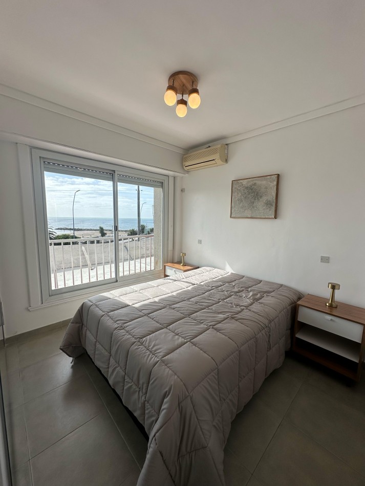 Departamento tres ambiente, vista al Mar. Guemes. Mar del Plata.