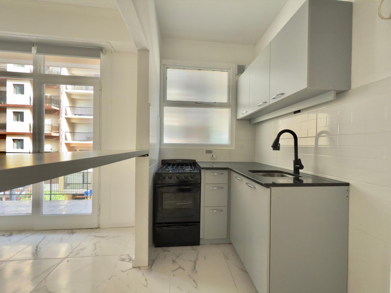 Venta. Depto un ambiente. Centro. Mar del Plata.