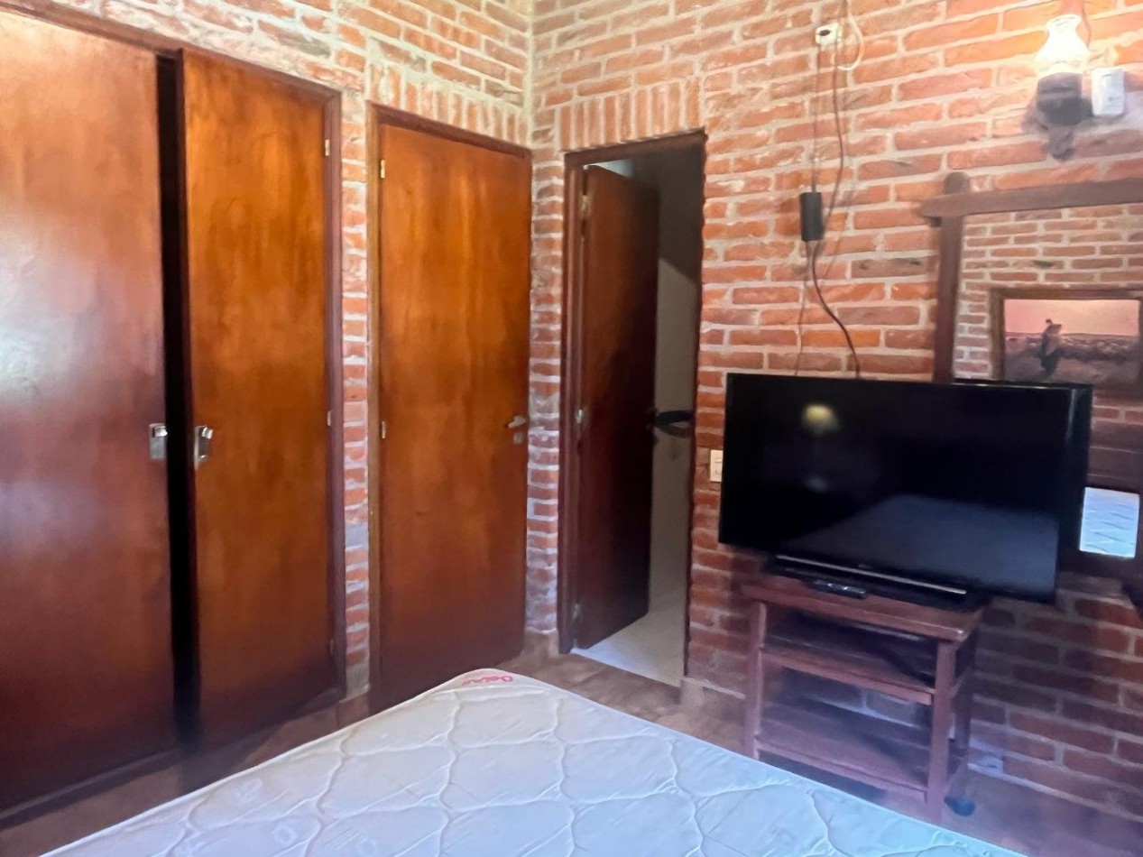 Casa en venta cinco ambientes. Pinamar. Costa Atlantica.
