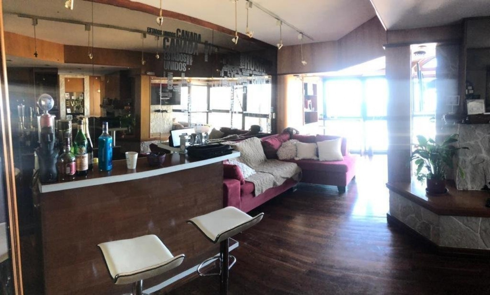 DEPARTAMENTO EN DUPLEX 5 AMBIENTES. VISTA AL MAR. LA PERLA. MAR DEL PLATA.